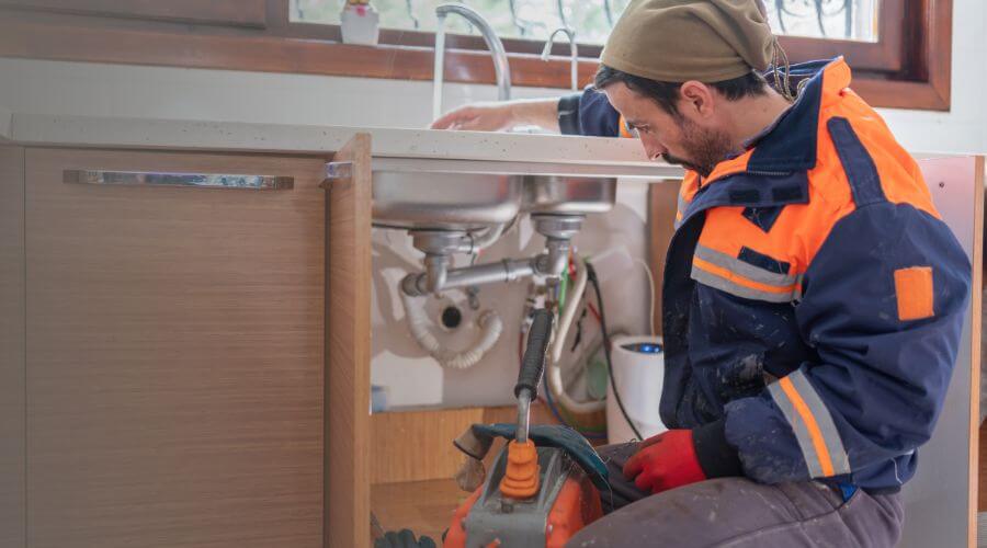 Expert burst pipe repair services in Duluth, MN